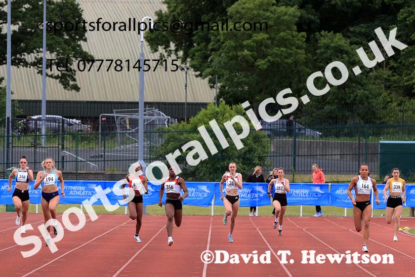 Senior Womens 200 metres, 2024 Northern Senior and Under-20s Track and Field Champs, Middlesbrough.  Photo: David T. Hewitson/Sports for All Pics